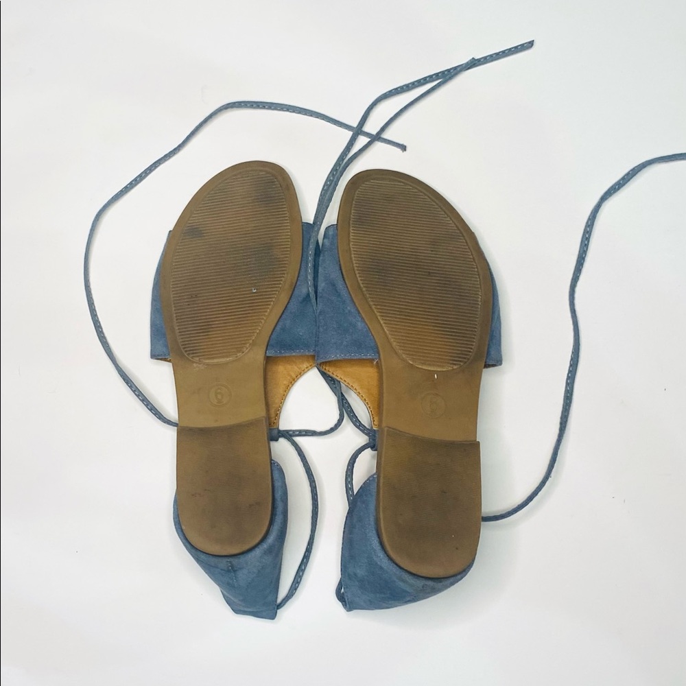 Universal Thread Sandals - Picture 3 of 4
